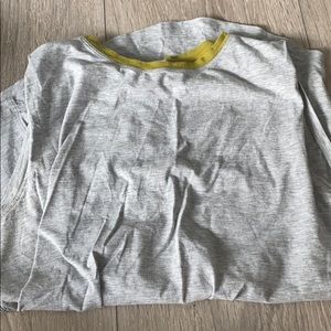 Lululemon muscle tee